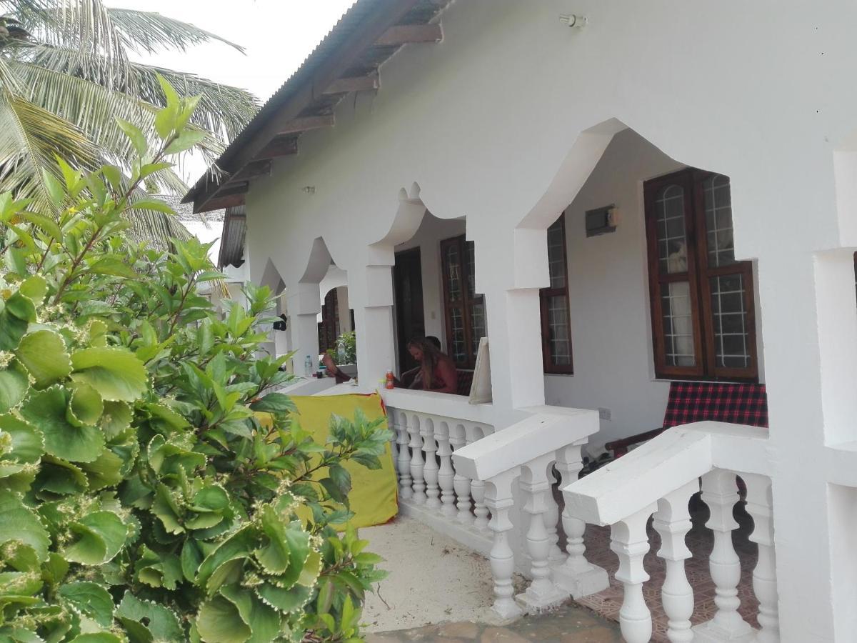 Bed and Breakfast Ames Нунгви Экстерьер фото