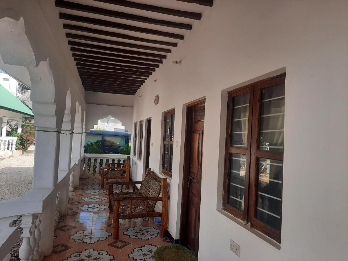 Bed and Breakfast Ames Нунгви Экстерьер фото