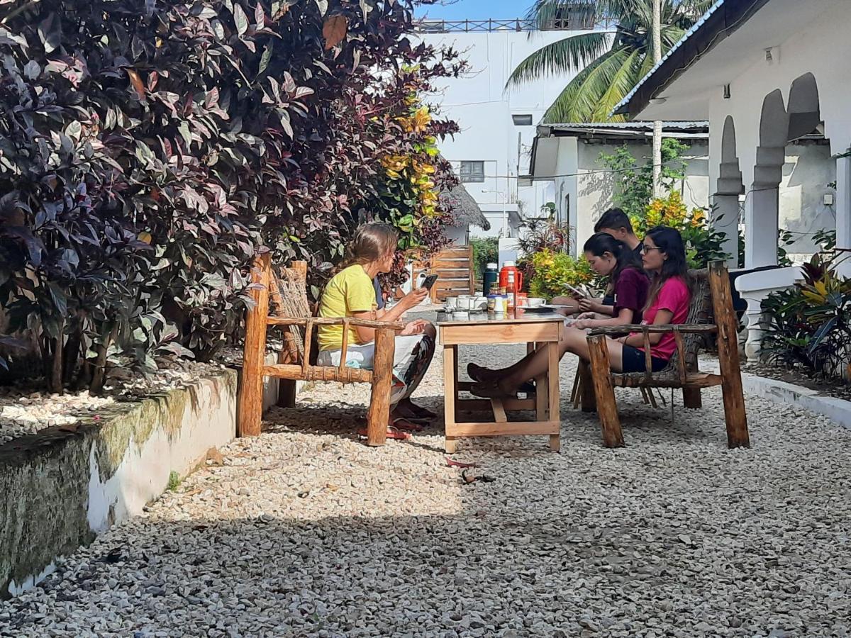 Bed and Breakfast Ames Нунгви Экстерьер фото