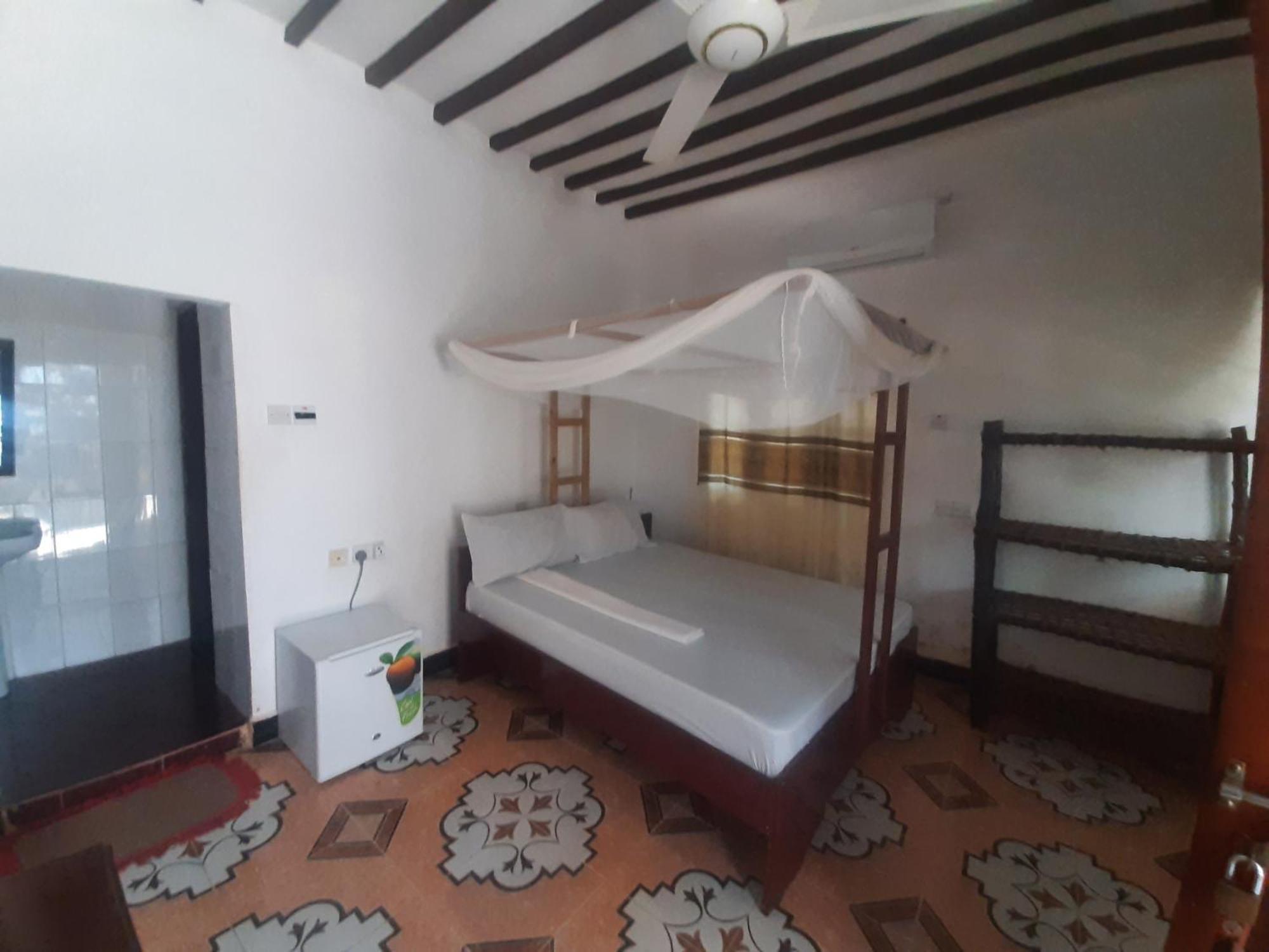 Bed and Breakfast Ames Нунгви Номер фото